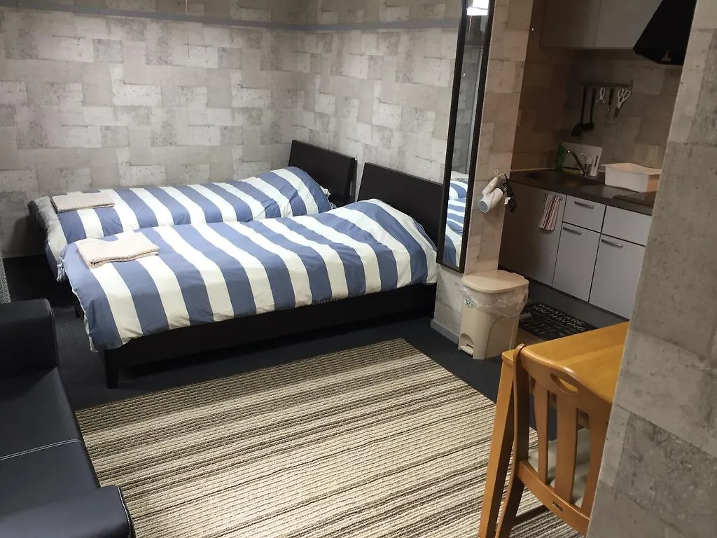 Apollo 4 Person Family Apartment At Namba Osaka Giappone