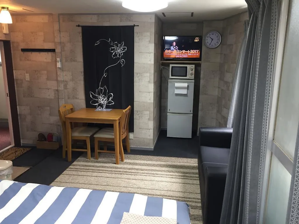 Apollo 4 Person Family Apartment At Namba Osaka 0*,